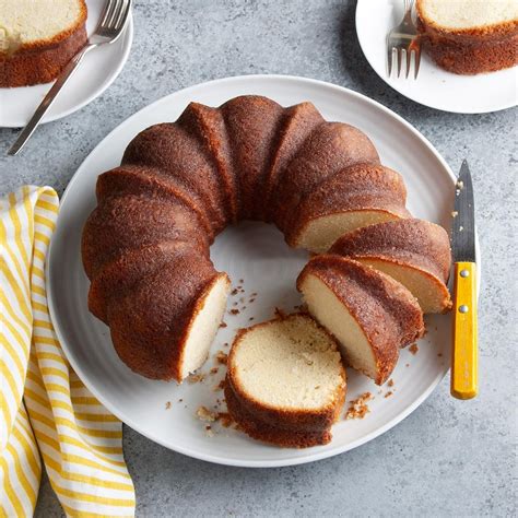 32 Irresistible Lemon Cake Ideas